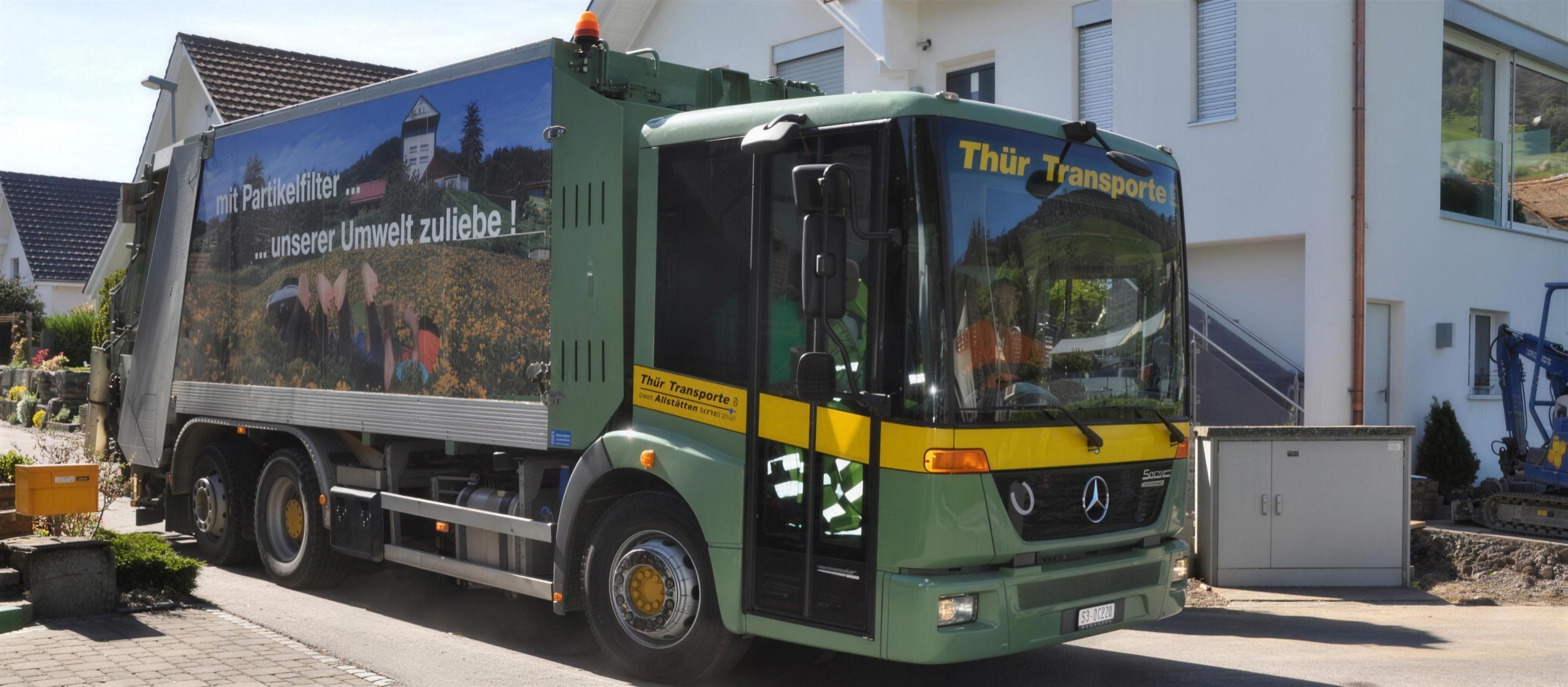 Fahrzeug der Thür Transporte AG im Einsatz